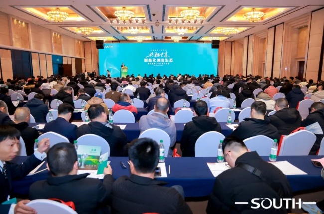 174133818667cab64af33c5