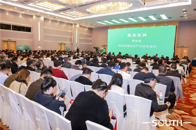 球客岛-专业足球角逐直播实时足球比分数据分析平台