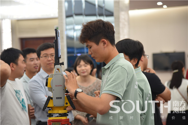 球客岛-专业足球角逐直播实时足球比分数据分析平台