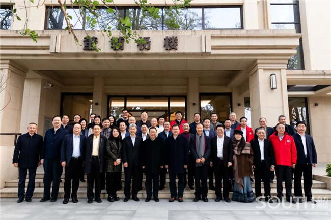 球客岛-专业足球角逐直播实时足球比分数据分析平台