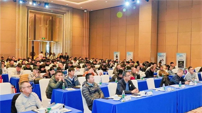 球客岛-专业足球角逐直播实时足球比分数据分析平台