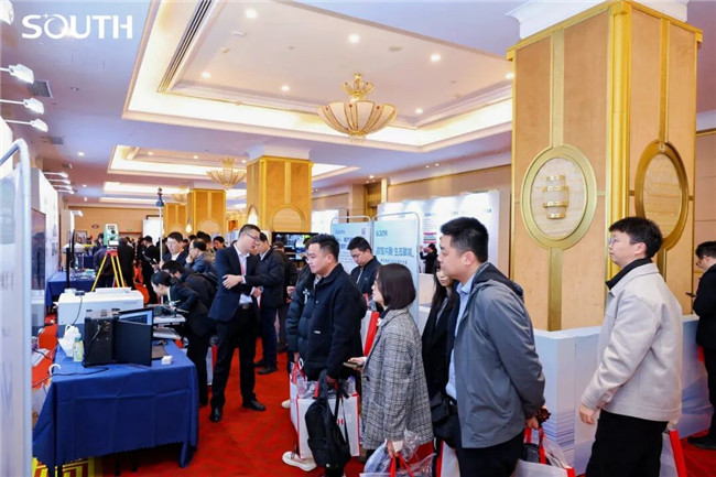 球客岛-专业足球角逐直播实时足球比分数据分析平台