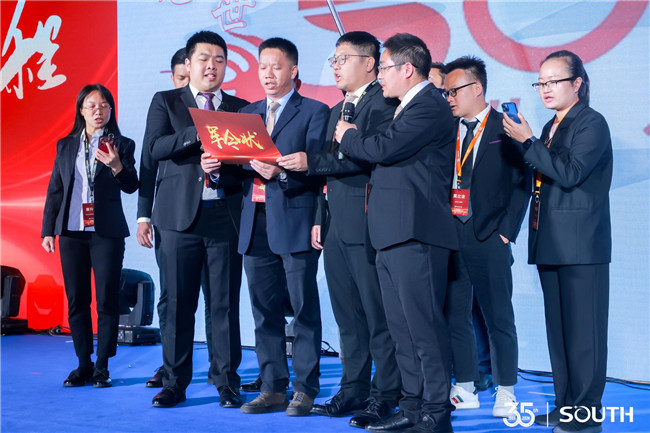 球客岛-专业足球角逐直播实时足球比分数据分析平台