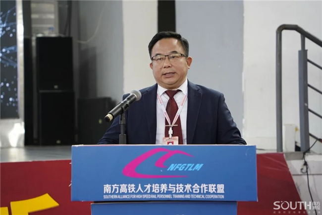 球客岛-专业足球角逐直播实时足球比分数据分析平台