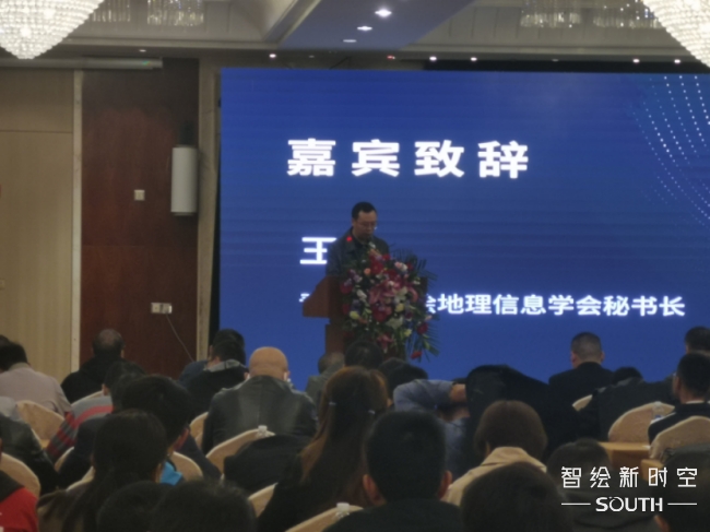 球客岛-专业足球角逐直播实时足球比分数据分析平台