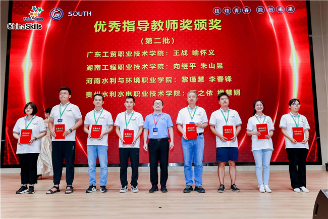 球客岛-专业足球角逐直播实时足球比分数据分析平台