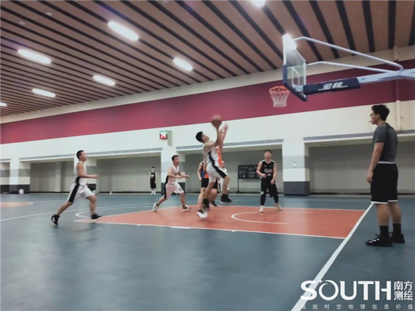 球客岛-专业足球角逐直播实时足球比分数据分析平台