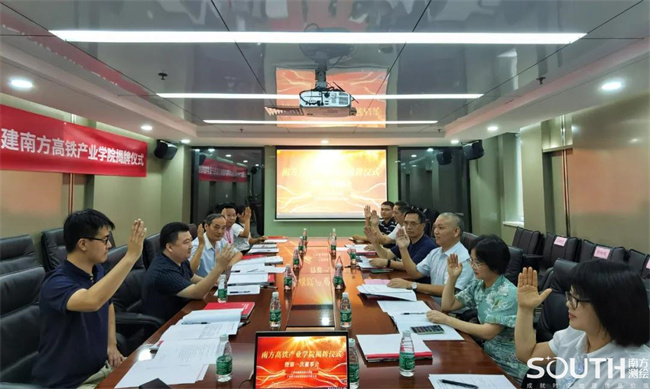 球客岛-专业足球角逐直播实时足球比分数据分析平台