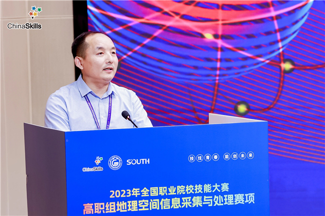 球客岛-专业足球角逐直播实时足球比分数据分析平台