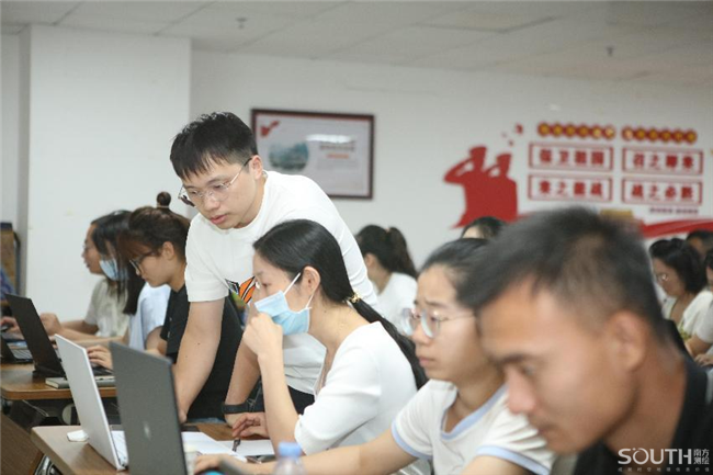 球客岛-专业足球角逐直播实时足球比分数据分析平台