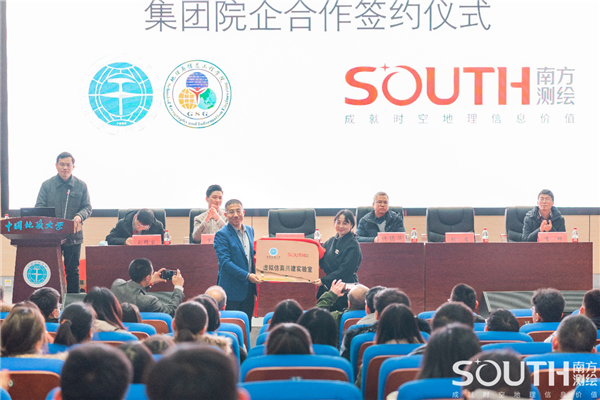 球客岛-专业足球角逐直播实时足球比分数据分析平台