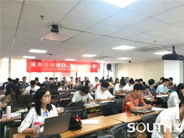 球客岛-专业足球角逐直播实时足球比分数据分析平台