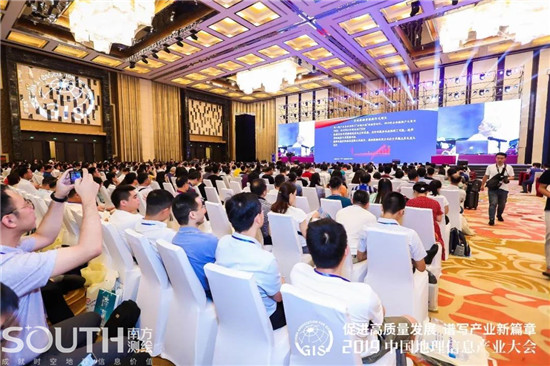 球客岛-专业足球角逐直播实时足球比分数据分析平台