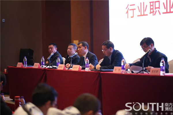 球客岛-专业足球角逐直播实时足球比分数据分析平台